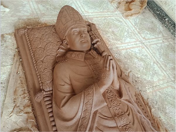 Clay mould manufacture